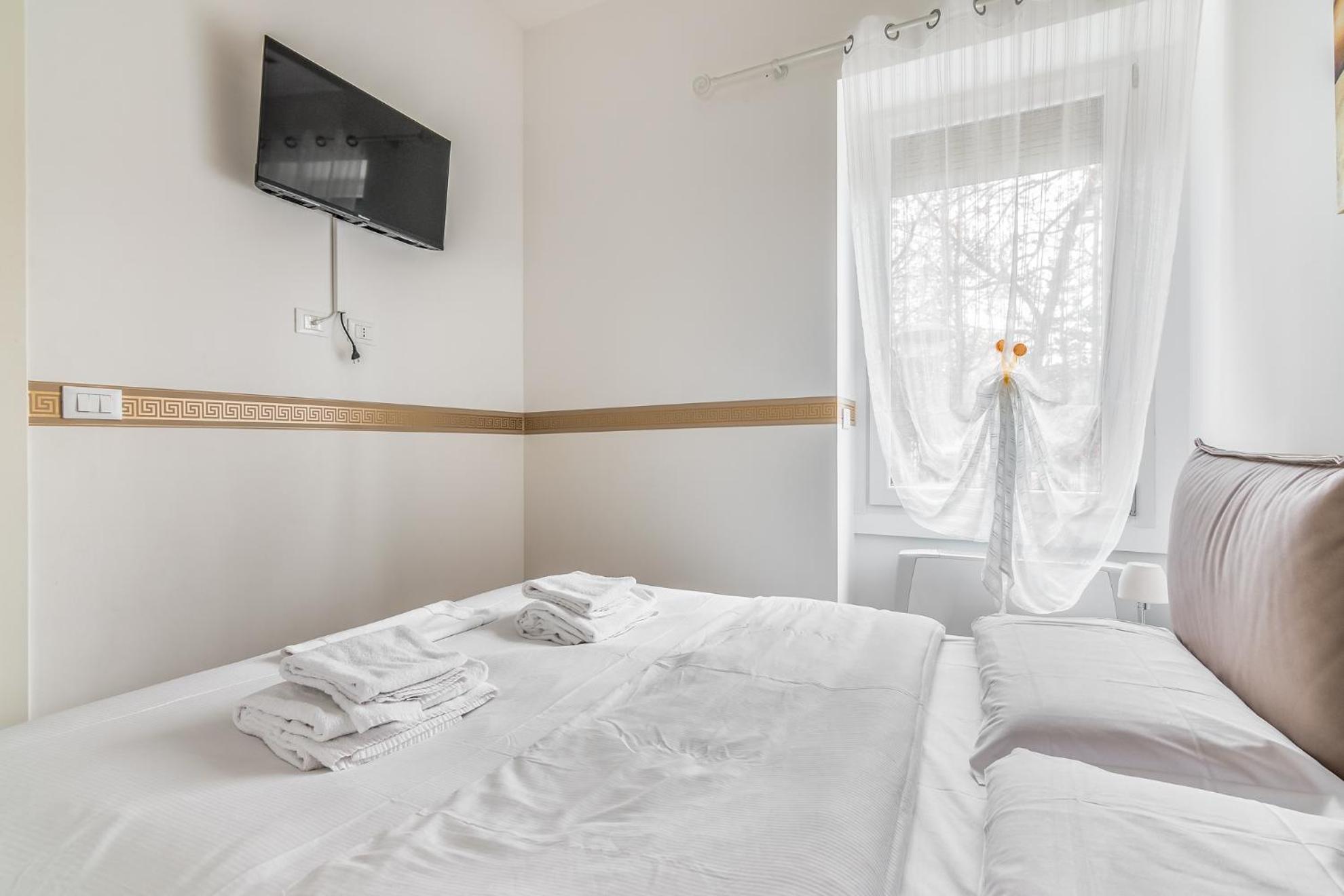 Apartamento Vetra-parco Delle Basiliche 2 Pax- Wifi- Banfi